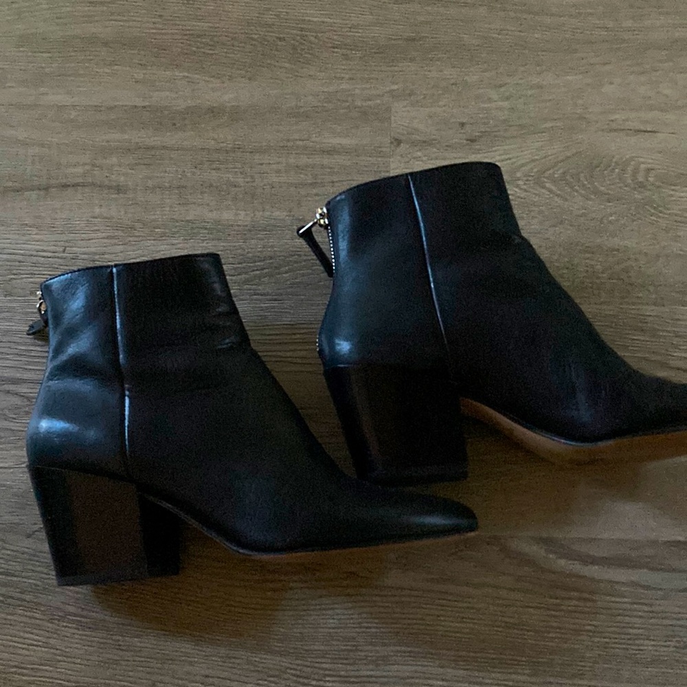 Dolce Vita back zip booties